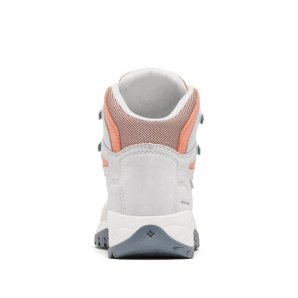 Columbia Women’s Newton Ridge Waterproof Hiking Boots Nimbus Grey / Coral Glow - Picture 4 of 11